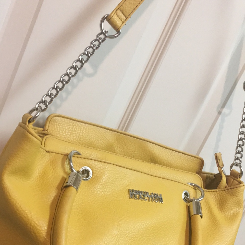Kenneth Cole Reaction Yellow Tote Bag - Picture 10 of 12